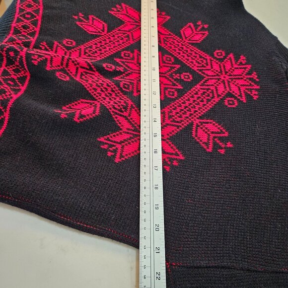 Vintage Comfortably Yours Black & Red Acrylic Sweater USA-Made Nordic Winter - Picture 10 of 10